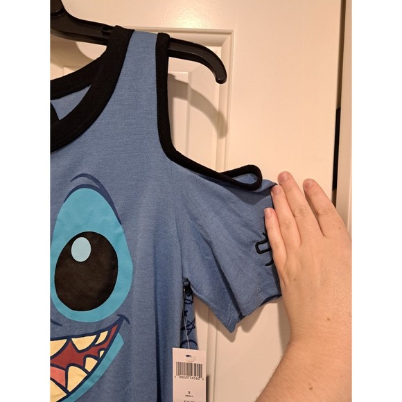 NWT STITCH Walt Disney World Park Cold Shoulder Blue T-Shirt Adult Small - Picture 3 of 7